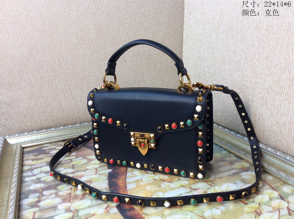 华伦天奴5503黑色